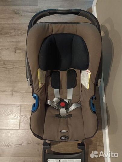 Автокресло Britax Roemer с базой isofix