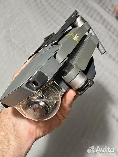 Квадрокоптер DJI Mavic Pro