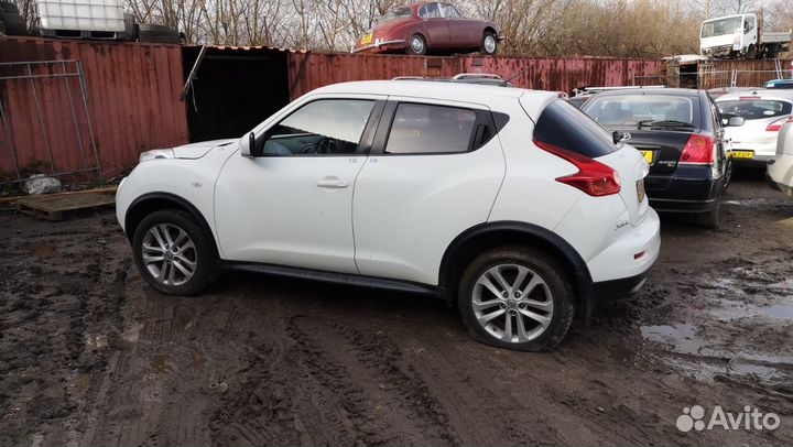 Nissan Juke 1.6 бензин 117л.с. МКПП в разборе