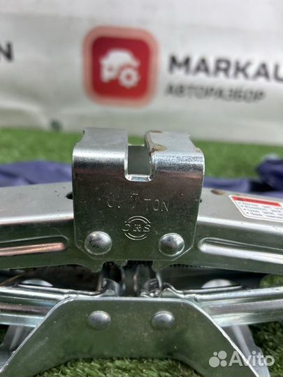 Домкрат Suzuki Sx4 1 1.6 M16A 2009