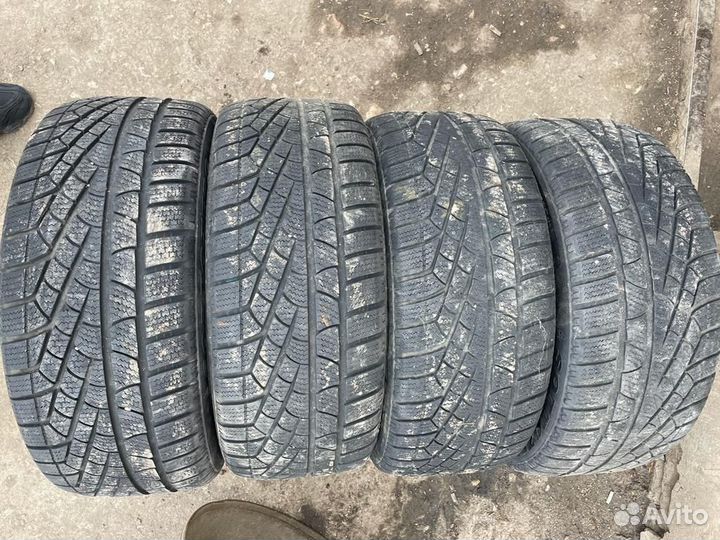 Pirelli Winter Sottozero 210 235/50 R17 100H
