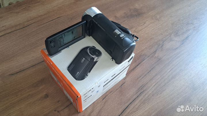 Видеокамера Sony HDR-CX405