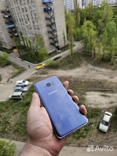 Samsung Galaxy S8+, 4/64 ГБ