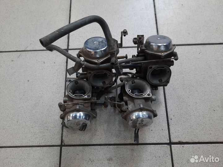 Карбюратор Honda vf 1000