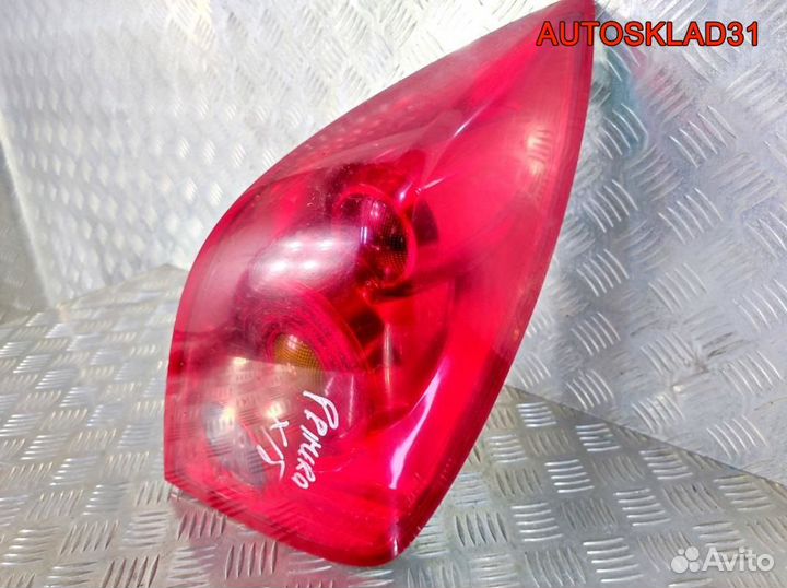 Фонарь задний правый Nissan Primera P12E Хетчбэк