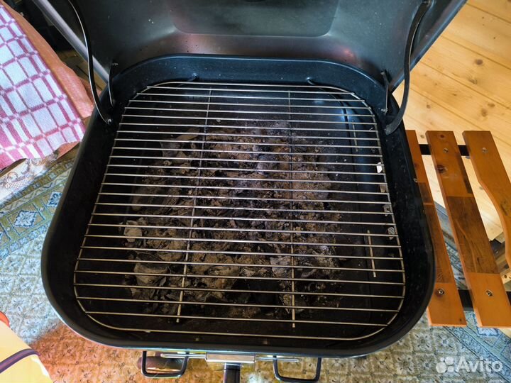 Гриль мангал барбекю на колесиках