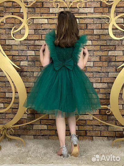 Платье нарядное зеленое елочка елка елочки 92/134