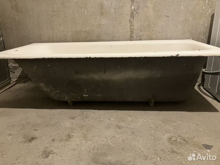 Советская чугунная ванна 150х70 см