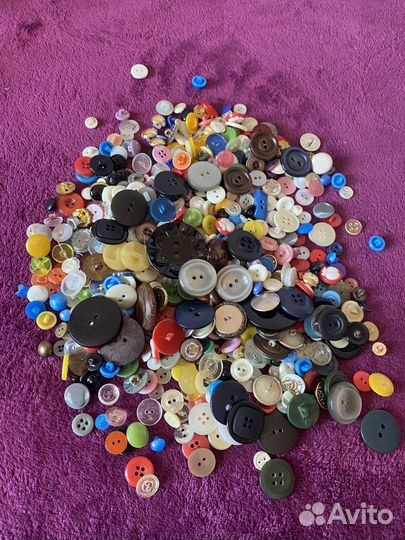 Пуговицы и нитки