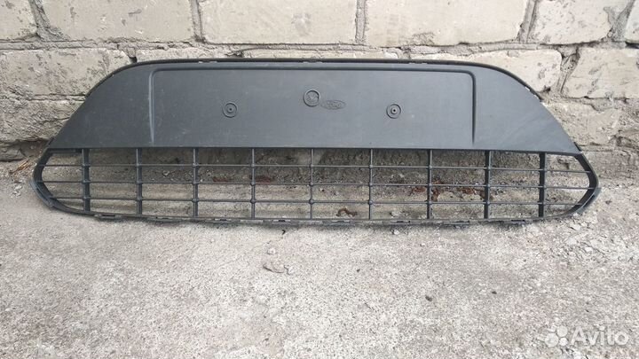 Решетка радиатора на Форд Фокус 2