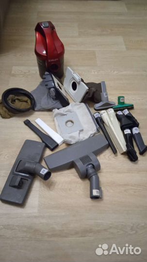 Шланги, трубки, щетки,двигатель для пылесоса