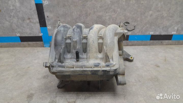 Впускной коллектор Peugeot 206 1.4 2007