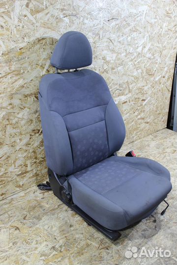 Сиденье переднее правое Nissan Primera P12E