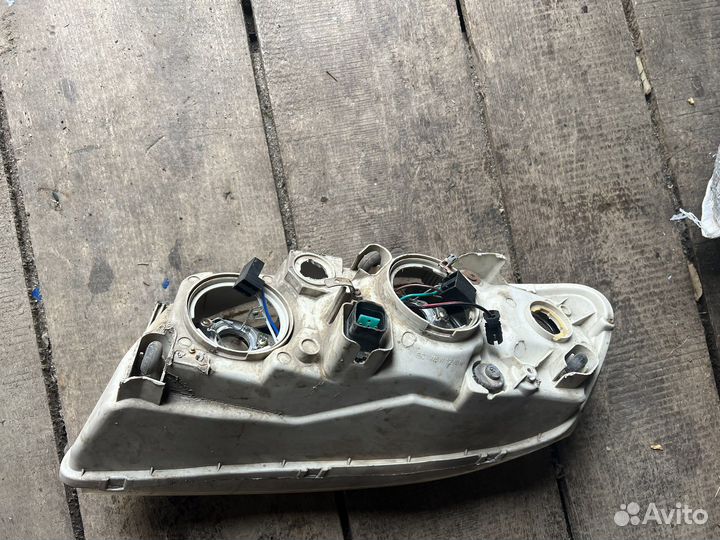 Фара правая kia spectra