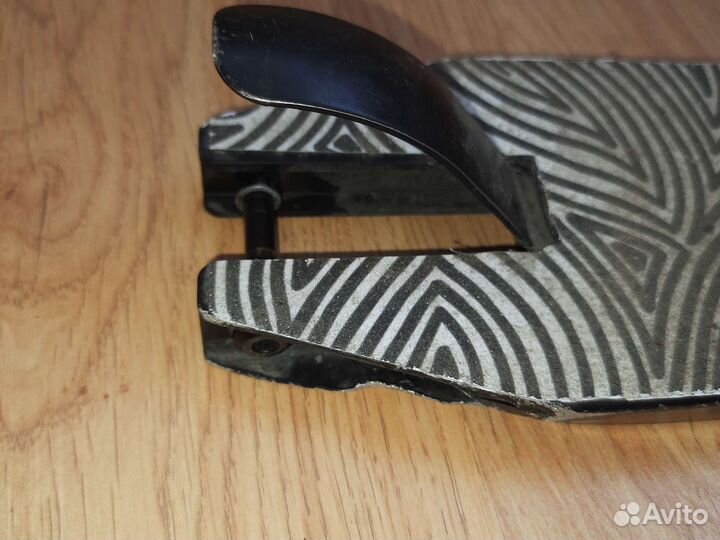 Дека для трюкового самоката парк