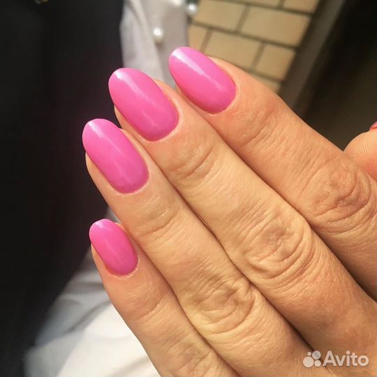 Маникюр с покрытием гель-лаком