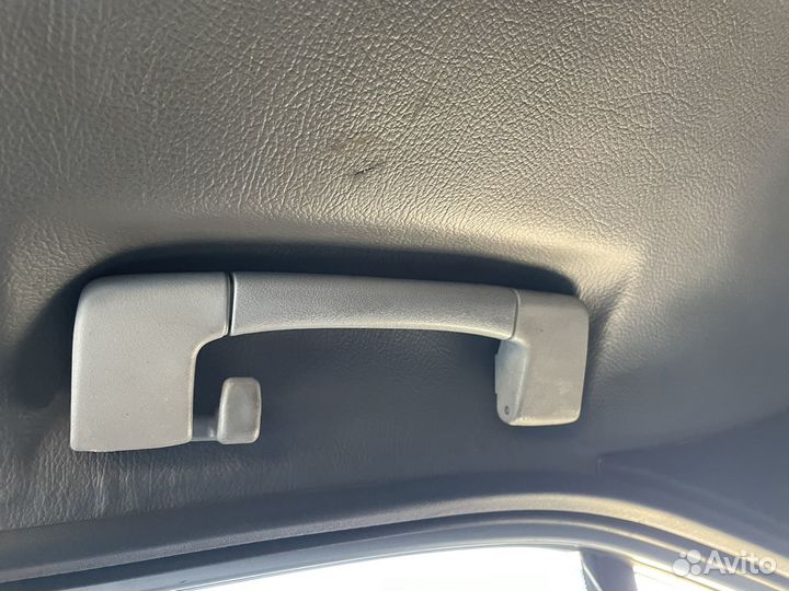 Ручка потолочная комплект Opel Omega A 2.0