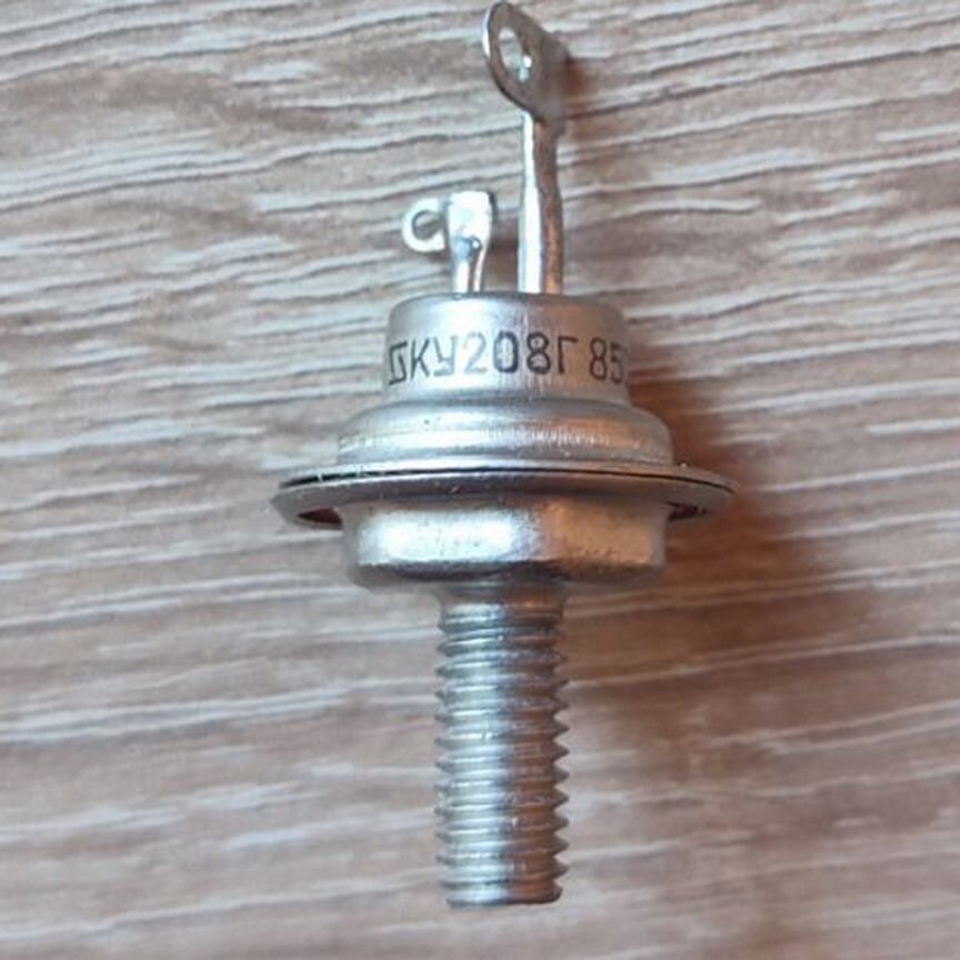 [10А] Ку208г400в, Новый, Склад 67 Шт