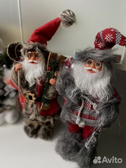 Дед мороз под елку Санта Клаус подарок новый год