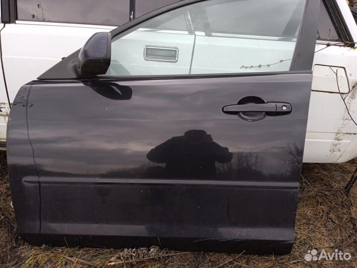 Дверь правая mazda 3 седан