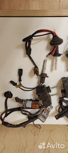 Subaru Impreza Ксенон, лампочки с проводами