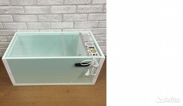 Инкубатор 72 яйца новый