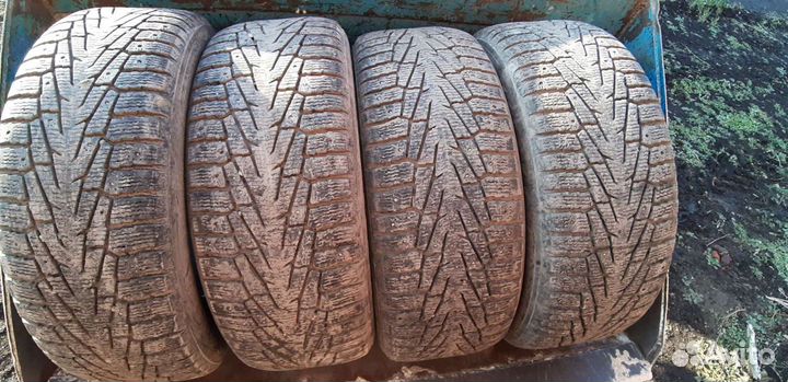 Nokian Tyres Hakkapeliitta 7 285/60 R18