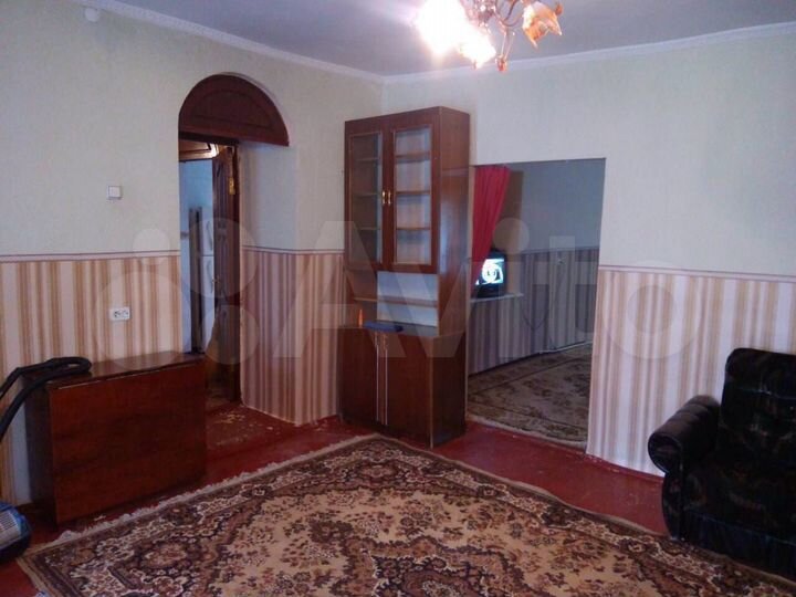 2-к. квартира, 70 м², 1/1 эт.
