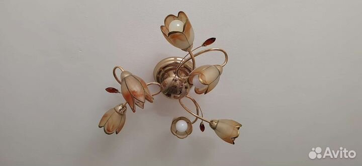 Люстра потолочная
