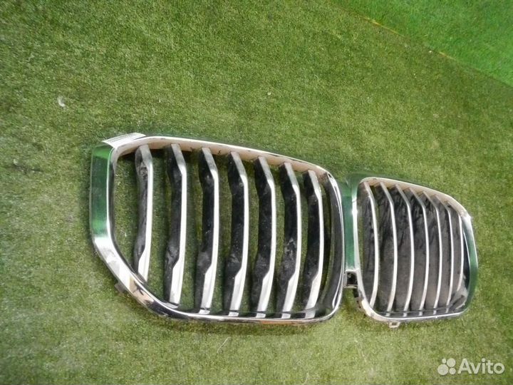 Решетка радиатора BMW X5 G05 (2018-н.в.)