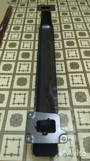 Усилитель заднего бампера vw tiguan 2015 года vag