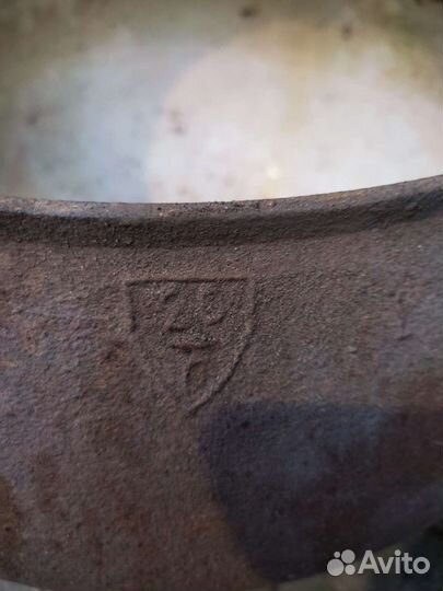 Чугунок старинный