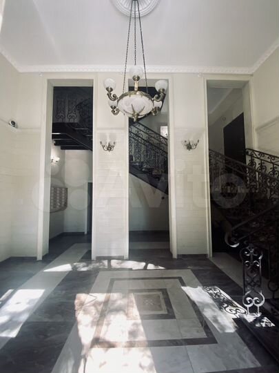 5-к. квартира, 160,7 м², 6/6 эт.