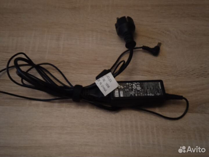 Блок питания Lenovo ADP-40NH