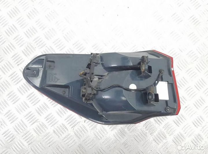 Фонарь задний правый BMW X1 F48