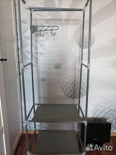 Вешалка для одежды бу