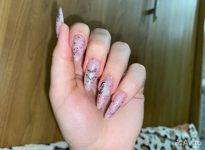 Маникюр на дому