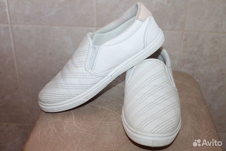 Туфли для девочки размер 35