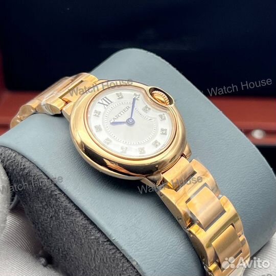 Женские часы Cartier Ballon Blue de Cartier