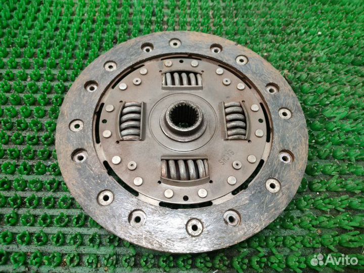 Диск сцепления Volkswagen Golf 2 HK 1985