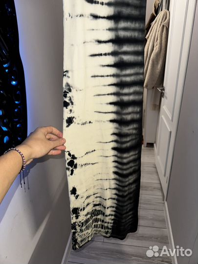 Weekday платье