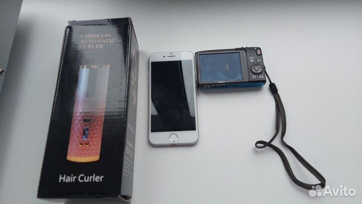 Продам фотоаппарат рабочий коробка и флешка