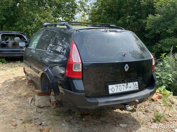 Фонарь задний Рено Меган2 универсал