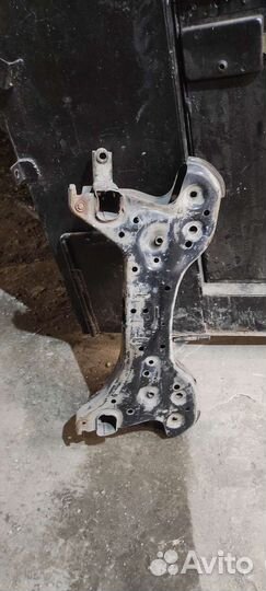 Подрамник kia Пиканто 3