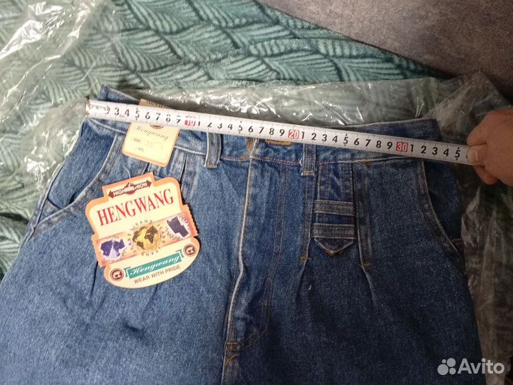 Джинсовые шорты