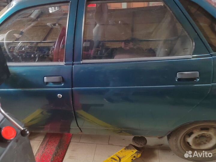 ВАЗ 2110 1.5 МТ, 2001, 210 000 км