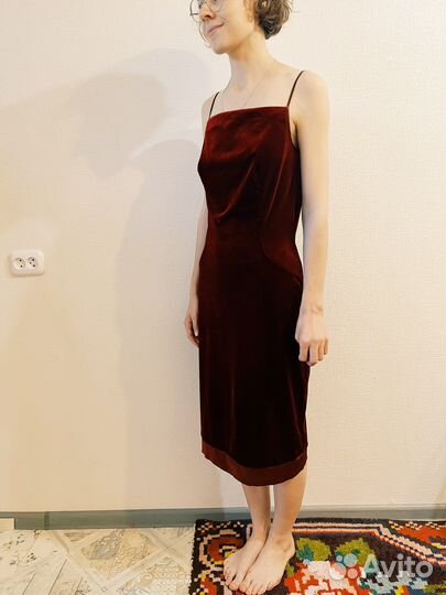 Бархатное платье