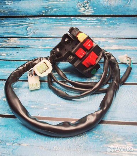 Пульт левый без подсоса с кнопкой старт cfmoto x8