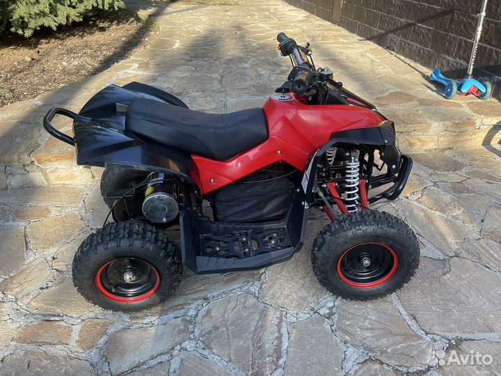 Квадроцикл детский электрический бу