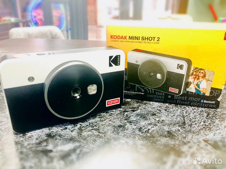 Фотоаппарат мгновенной печати